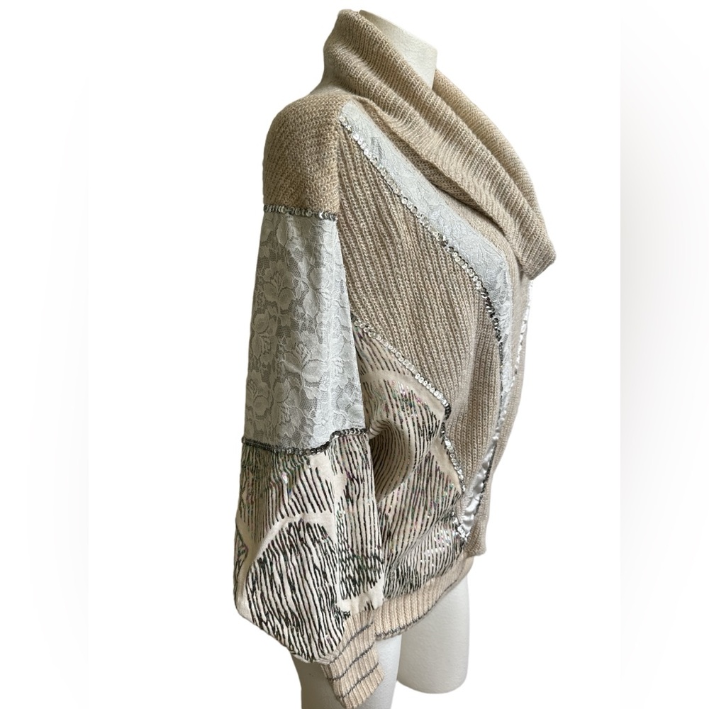 VTG Bonnie Boerer Cowl Top - Picture 2 of 4